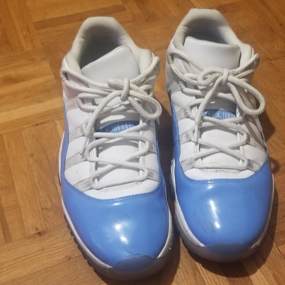 Jordan retro 11s